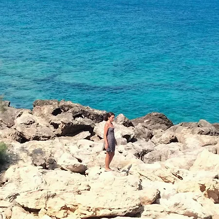 Charming Kalecik With Shared Pool And Free Parking Gastria