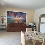 Apartamento Charming Kalecik With Shared Pool And Free Parking Gastria