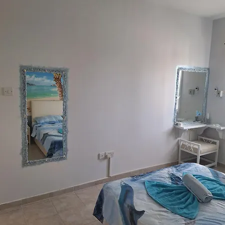Charming Kalecik With Shared Pool And Free Parking Apartmán *